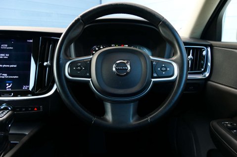 Volvo V60 2.0 V60 Momentum D4 Auto 5dr 24