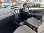 Toyota Aygo 1.0 VVT-I X-PLAY TSS 10