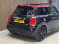 Mini Hatch 2.0 John Cooper Works Auto 3dr 17