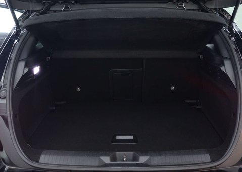 Vauxhall Astra 1.2 Turbo Ultimate Hatchback 5dr Petrol Auto Euro 6 (s/s) (130 ps) 56