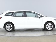 Suzuki Swace MOTION 5