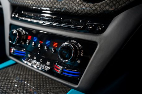 Rolls-Royce Ghost V12 BLACK BADGE. FULL PPF. HUD. STARLIGHT HEADLINER. H, C & M SEATS 55