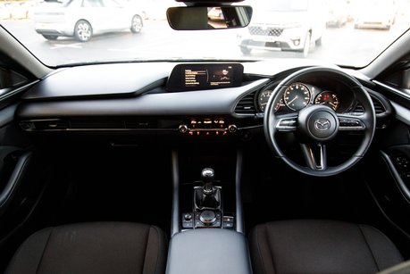 Mazda 3 SE-L LUX MHEV