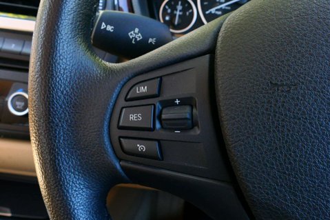 BMW 3 Series 2.0 325d SE 5dr 35