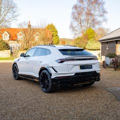 Lamborghini Urus 4.0 V8 BiTurbo S Auto 4WD Euro 6 5dr 3