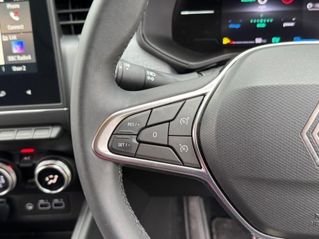 Renault Clio EVOLUTION E-TECH 21