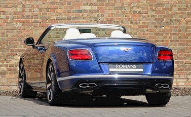 Bentley Continental GT V8 S Convertible 25