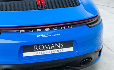 Porsche 911 Carrera (992) 23