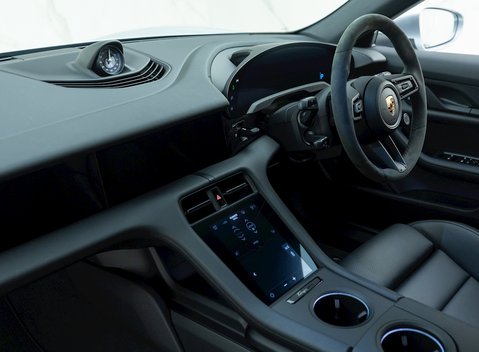 Porsche Taycan 4S Sport Turismo 15