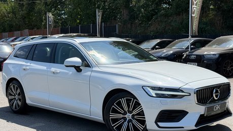 Volvo V60 RECHARGE T6 INSCRIPTION AWD - FULL MAIN DEALER SERVICE - HUGE SPEC 