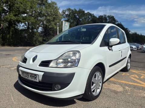 Renault Grand Modus 1.2 TCe Dynamique MPV 5dr Petrol Manual Euro 4 (100 ps) 3