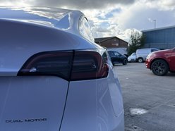 Tesla Model Y (Dual Motor) Long Range SUV 5dr Electric Auto 4WDE (384 bhp) 19