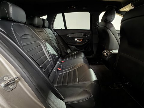 Mercedes-Benz C Class C300DE AMG LINE EDITION 2.0 PLUG-IN HYBRID AUTOMATIC 19