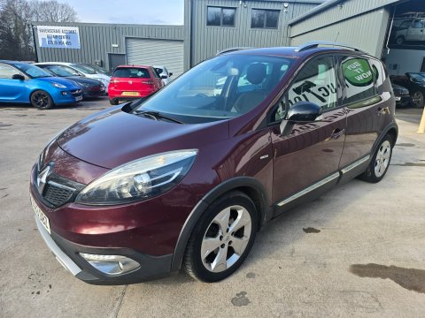 Renault Scenic XMOD DYNAMIQUETT BOSEPLUS ENERGY DCI S/S 4