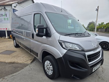 Peugeot Boxer BLUEHDI 335 L3H2 ASPHALT P/V 78,000 Miles