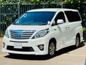 Toyota Alphard Hybrid