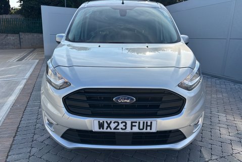 Ford Transit Connect 240 L1 Limited Panel Van - Rear Camera 11