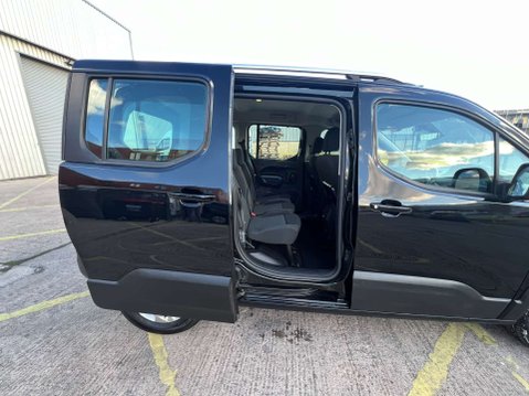 Peugeot Rifter 1.2 Rifter Allure PureTech S/S 5dr - NATIONAL DELIVERY* 7