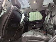 Land Rover Discovery 3.0 Discovery HSE TD6 Auto 4WD 5dr 64