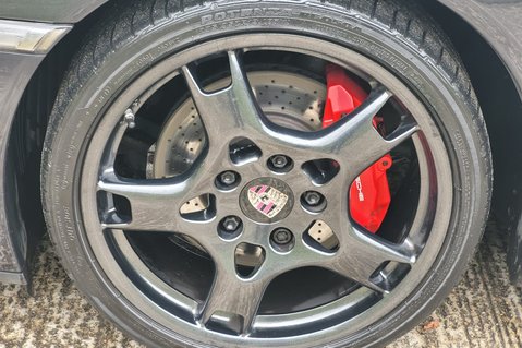 Porsche 911 CARRERA 4 TIPTRONIC S 22
