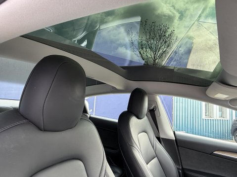 Tesla Model 3 Saloon 4dr Electric Auto RWD (241 bhp) 38