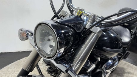 Yamaha XVS MIDNIGHT STAR 2013 29K MOT SERVICED PANNIERS CRUISER BIKE 950CC 25