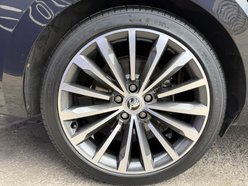 Skoda Superb 2.0 TSI Laurin & Klement Hatchback 5dr Petrol DSG Euro 6 (s/s) (190 ps) 15