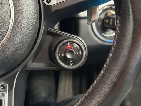 Porsche 718 Cayman 2.0T Coupe 2dr Petrol PDK Euro 6 (s/s) (300 ps) 35