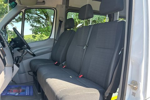 Mercedes-Benz Sprinter 519 4x4 14 Str Minibus with Air Con - Ex MOD 3