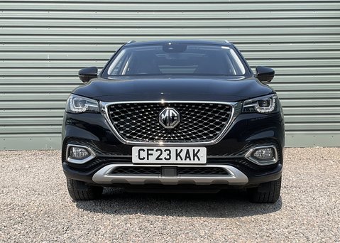 MG HS 1.5 T-GDI EXCLUSIVE PHEV 6
