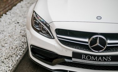 Mercedes-Benz C Class C63 S Coupe 27