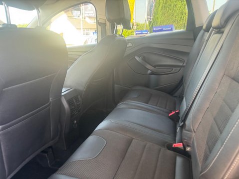 Ford Kuga 2.0 TDCi Titanium 2WD Euro 5 5dr 27