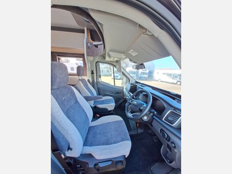 Bailey Adamo 75-4i AUTO 16