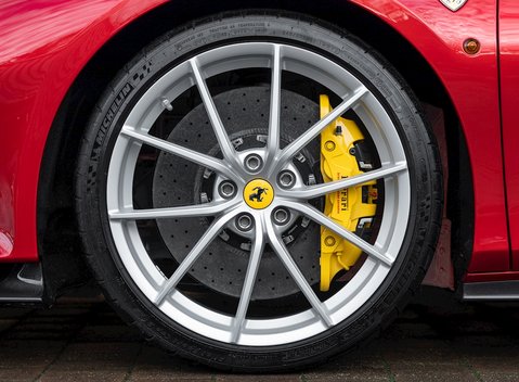 Ferrari 488 Pista 10