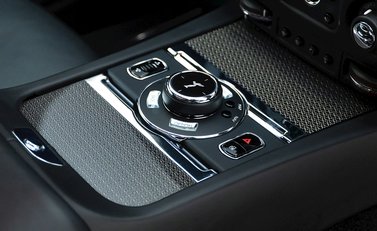 Rolls-Royce Wraith Black Badge 18