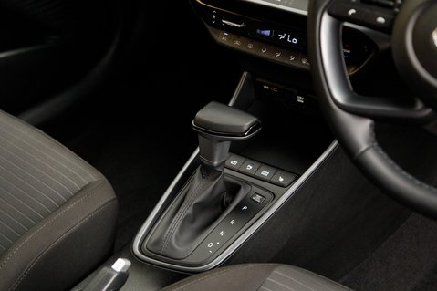 Hyundai i20 T-GDI PREMIUM MHEV 36