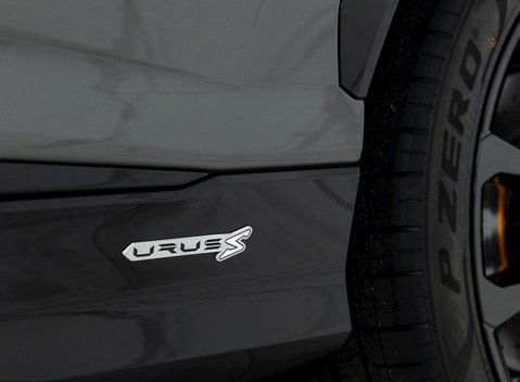 Lamborghini Urus S 29