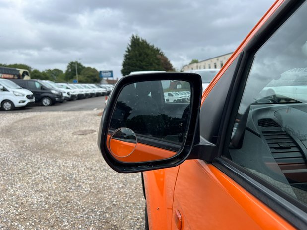 Isuzu D-Max Utility | 1.9 LT | Extended Cab | Tow Bar | AC | E 18