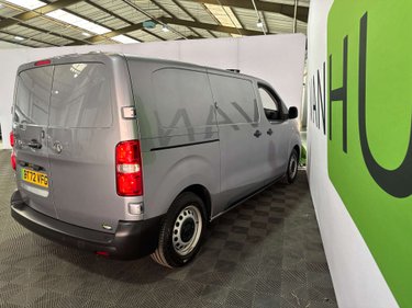 Vauxhall Vivaro Vivaro 3100 Dynamic 2