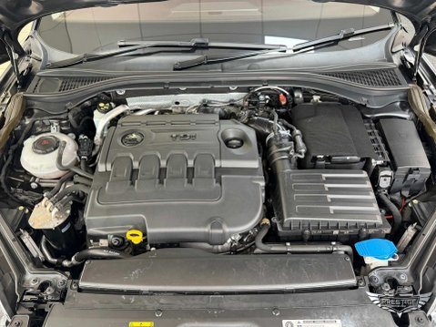 Skoda Superb 2.0 TDI Laurin & Klement DSG Euro 6 (s/s) 5dr 98