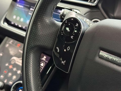 Land Rover Range Rover Velar 2.0 D240 R-Dynamic S SUV 5dr Diesel Auto 4WD Euro 6 (s/s) (240 ps) 44