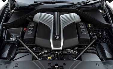 Rolls-Royce Dawn Black Badge 30