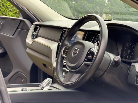 Volvo XC60 B4 INSCRIPTION AWD 14
