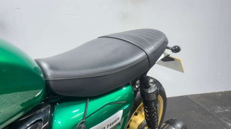 Triumph Speed Twin 2021 11K 1 OFF CUSTOM OUTSTANDING CONDITION MODERN RETRO 38