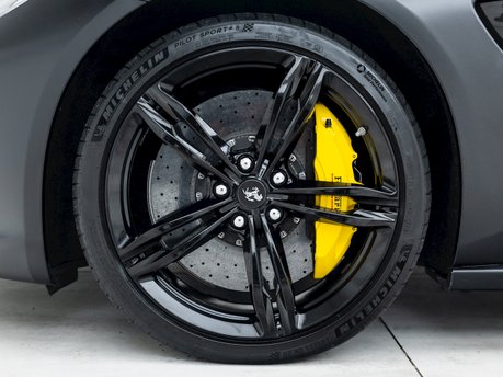 Ferrari GTC4 Lusso V12 