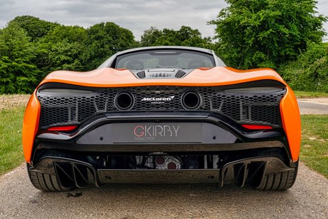 McLaren Artura PHEV 17