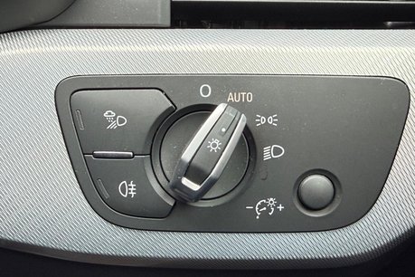 Audi A5 SPORTBACK TFSI SPORT MHEV 32