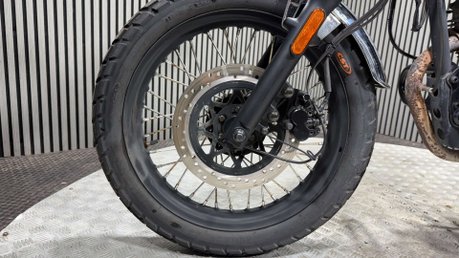 Brixton BX 2020 ONLY 8K GOOD RUNNING PROJECT BIKE 125CC BOBBER 19