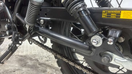 Mutt Mongrel 250 2018 NEW MOT ONLY 6K SCRAMBLER 250CC MODERN RETRO BIKE 40