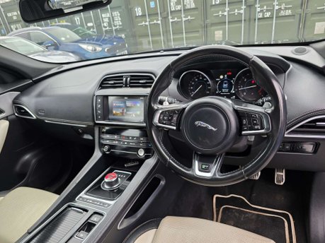 Jaguar F-Pace 2.0 D180 R-Sport SUV 5dr Diesel Auto AWD Euro 6 (s/s) (180 ps) 60